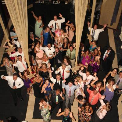 people dancing at wedding